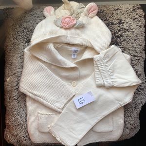 NWT GAP Baby Unicorn Hooded Sweater w/ Leggings 🦄